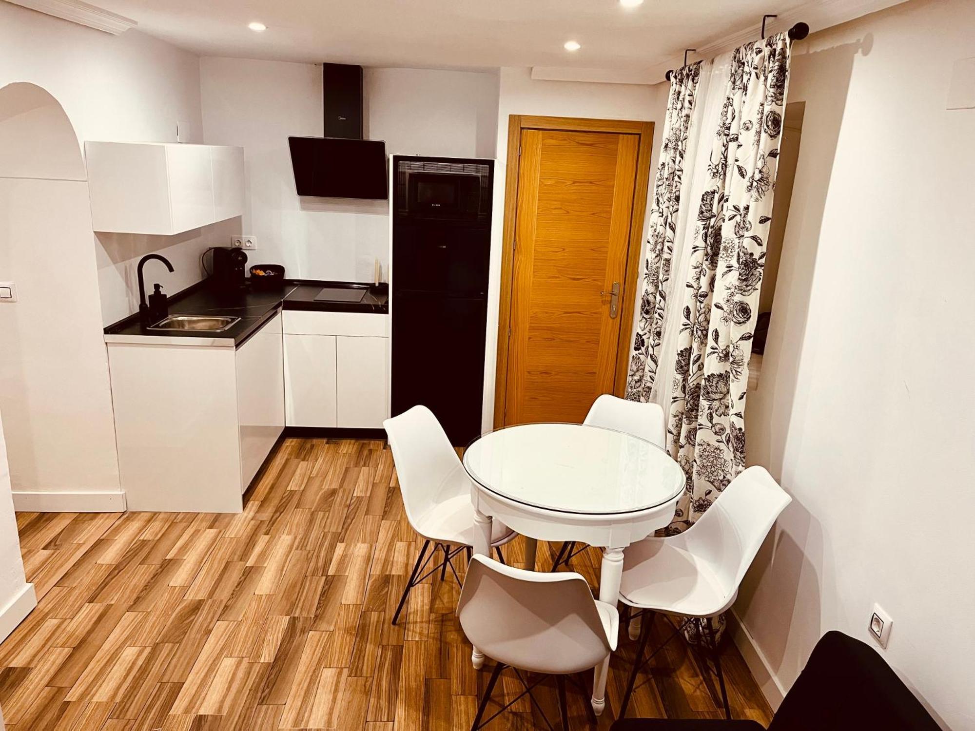Torres De La Catedral Apartment Jaen Exterior photo